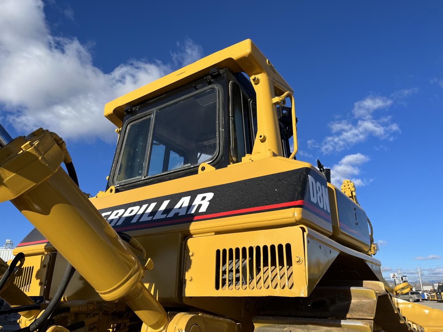 ./imagenes/INVOICE/2019/15809/TAPADOR FRONTAL CATERPILLAR D8N (54).JPG